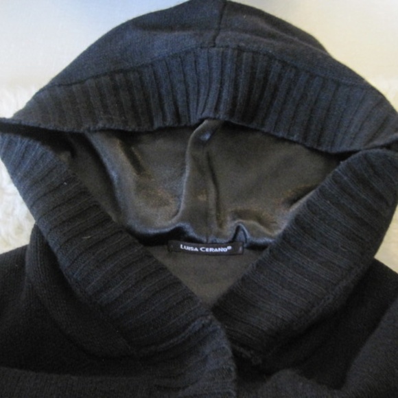 Luisa Cerano Toggle Button Hooded Knit Cardigan - Picture 3 of 7